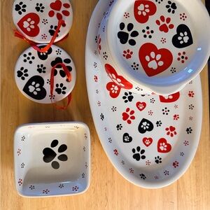 Temp-Tations Ceramic Dish with Heart and Paw Design